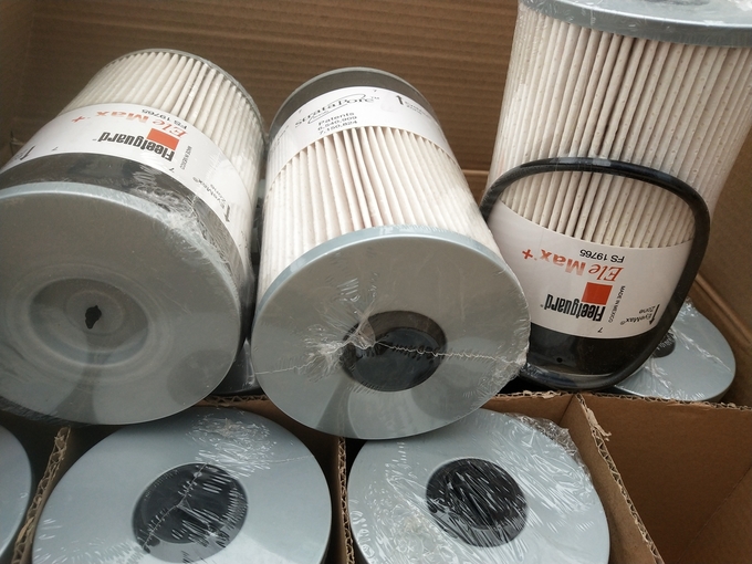 Oil Water Separator Filter Element گارد ناوگان دیزل Filter FS19765 Three Filter 0